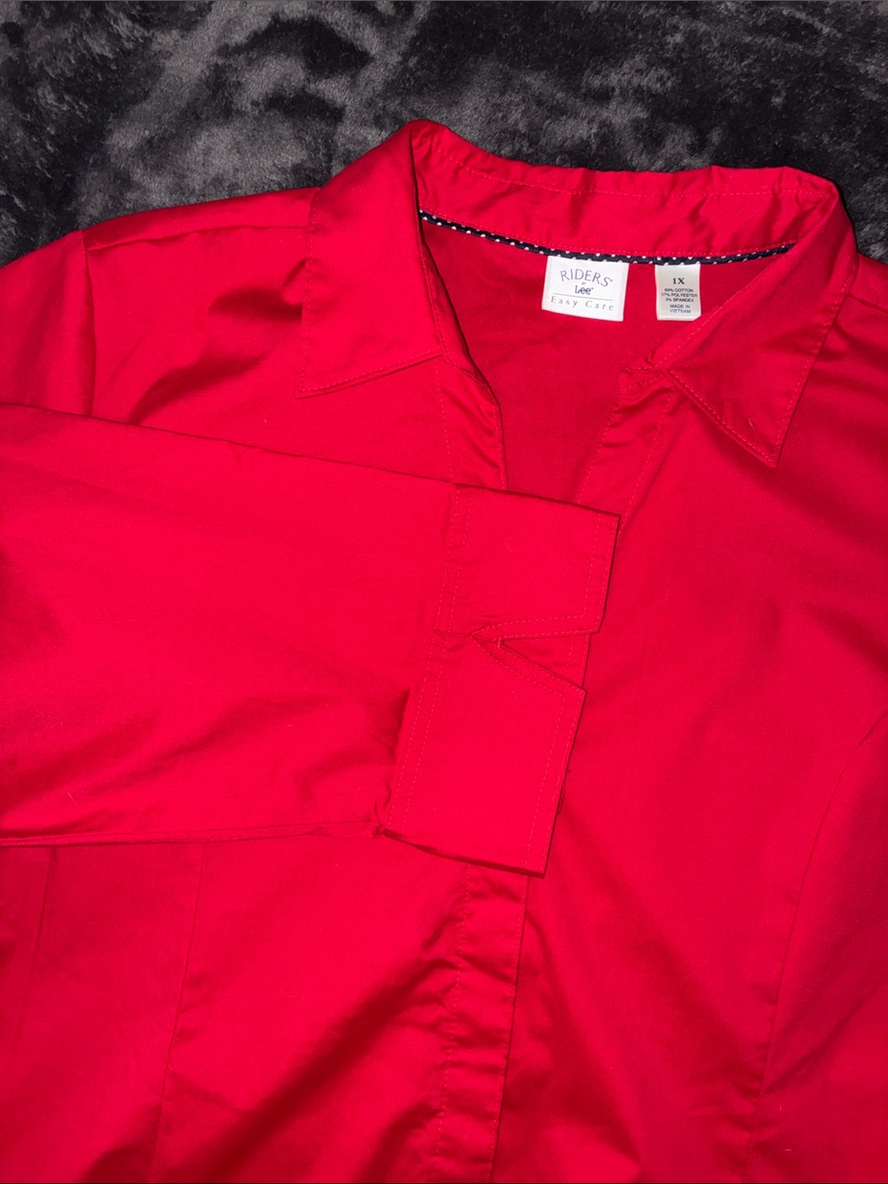 Riders by Lee, Women’s 1X, Vibrant Red Button-Down Shirt